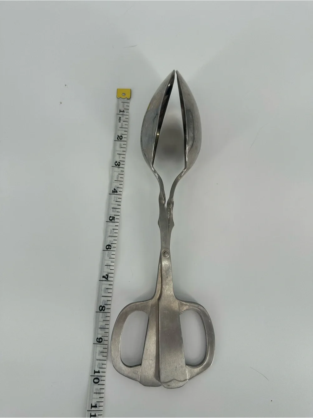 Oneida Royal Provincial Salad Pasta Tongs Server Stainless Steel 10 Inches